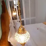 Nikos Takis Fashion Boutique Ξενοδοχείο 4*