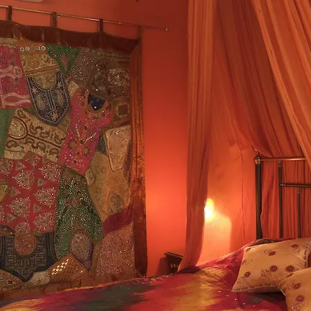 Nikos Takis Fashion Boutique Hotell Rhodes City