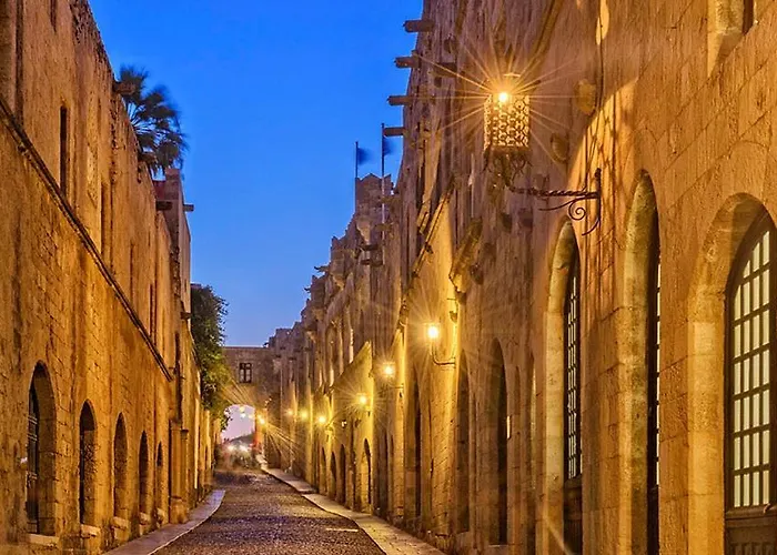 Nikos Takis Fashion Boutique ホテル Rhodes City