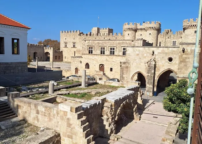 Nikos Takis Fashion Boutique Otel