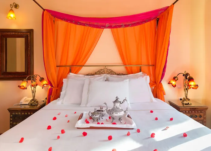 ホテル Nikos Takis Fashion Boutique