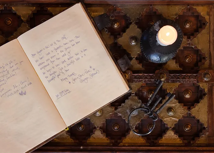 Nikos Takis Fashion Boutique 4*