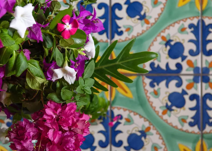 Nikos Takis Fashion Boutique