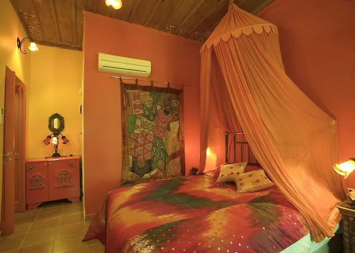 Nikos Takis Fashion Boutique Otel