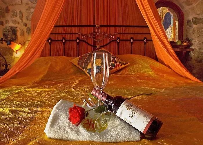 Nikos Takis Fashion Boutique