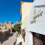 Nikos Takis Fashion Boutique Ξενοδοχείο 4*