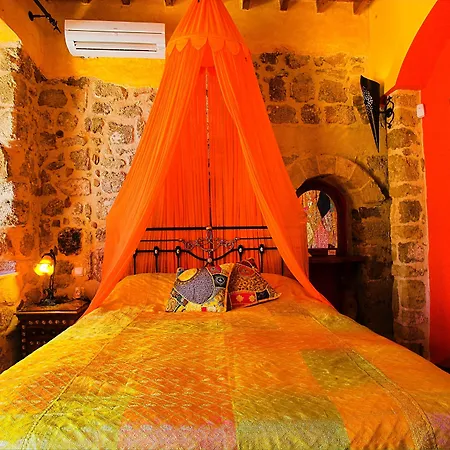 Nikos Takis Fashion Boutique Szálloda 4*