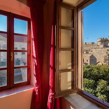 Nikos Takis Fashion Boutique