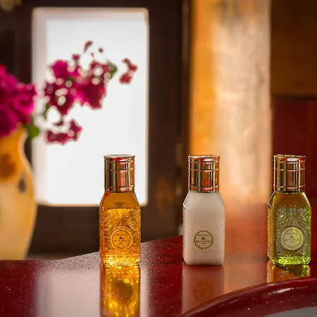 Szálloda Nikos Takis Fashion Boutique