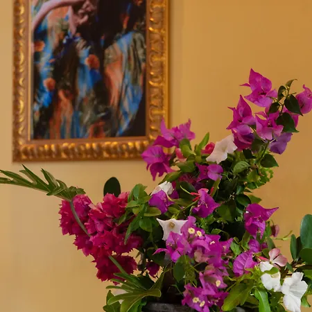 Nikos Takis Fashion Boutique Szálloda